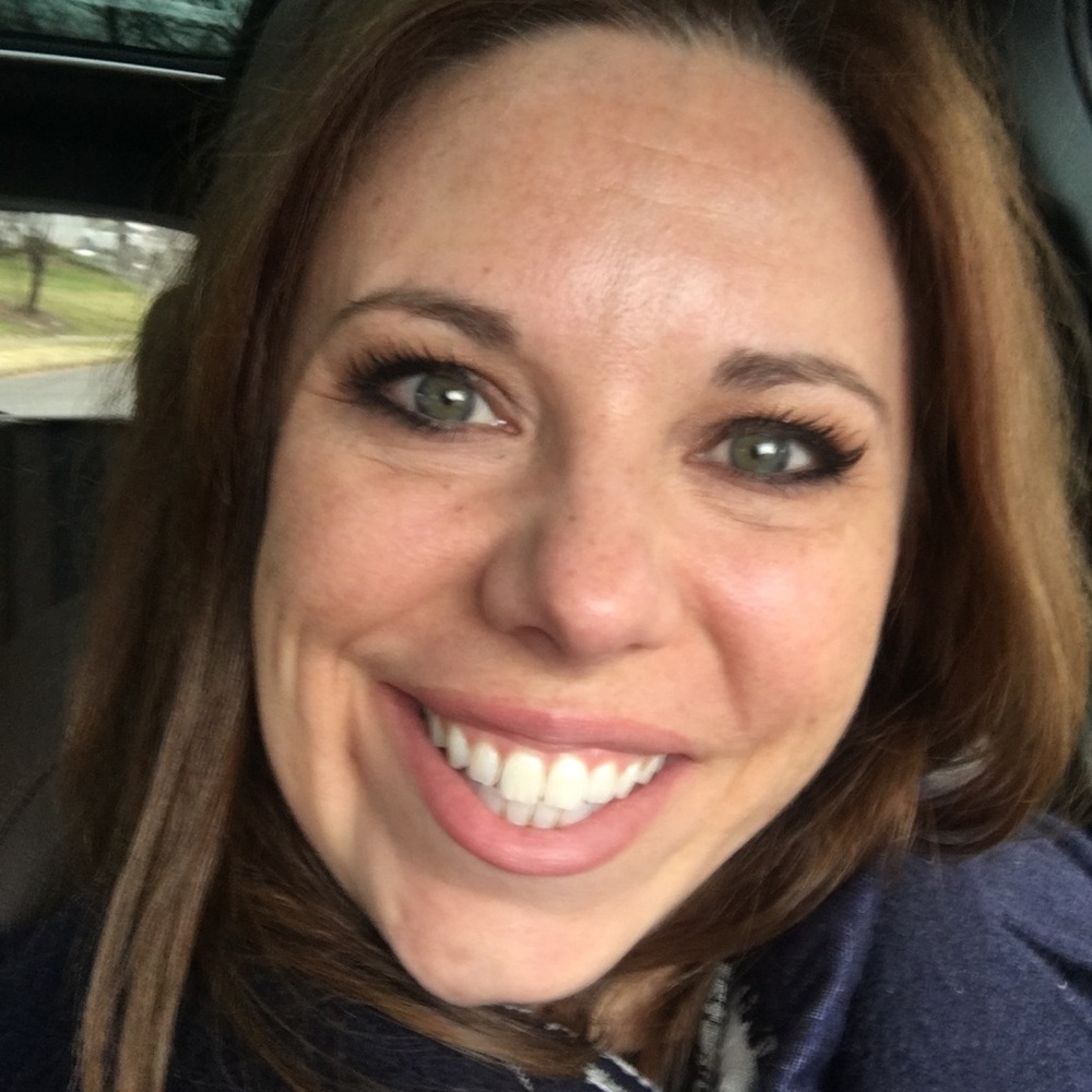 Meet your Posher, Jennifer